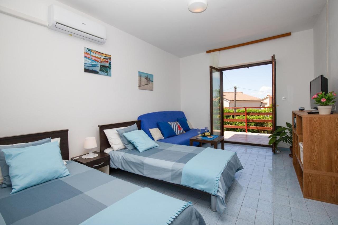 ונטאצ'יצ'י Apartments Brankica מראה חיצוני תמונה
